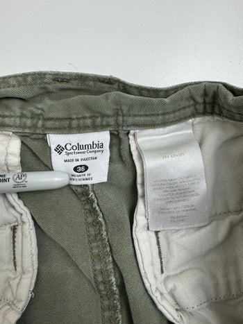 (35) Columbia Cargo Shorts Green