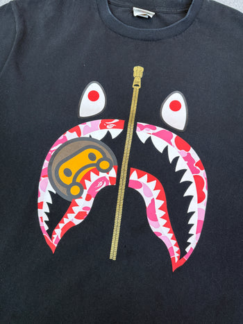 BAPE Color Camo Milo Shark Tee Black (USED)