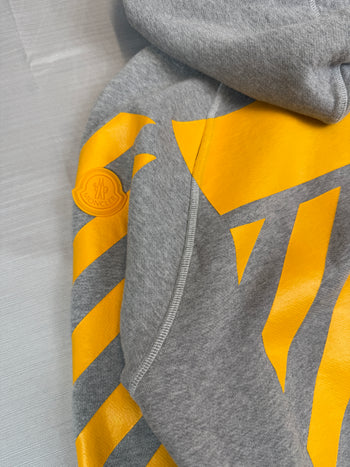 Moncler x Off-White Chevron Zip Up Hoodie Grey (USED)