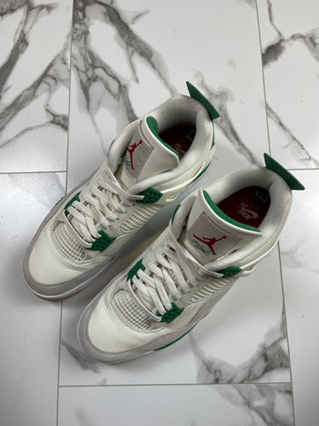 Air Jordan 4 Retro SB Pine Green (USED)