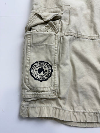 (35) Vintage 2000s G-Unit Cargo Shorts Khaki