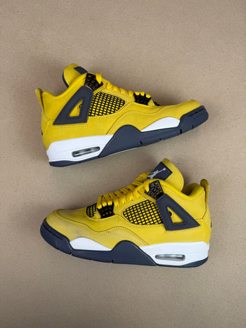 Air Jordan 4 Retro Lightning 2021 (USED)