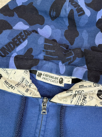 BAPE x Undefeated Camo Relaxed Zip Hoodie Navy (USED)
