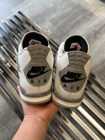 Air Jordan 4 Retro White Cement 2025 (USED)