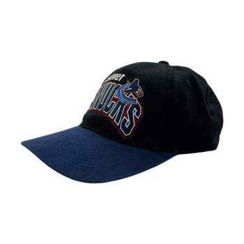 Vintage Starter Vancouver Canucks Strapback Hat Black