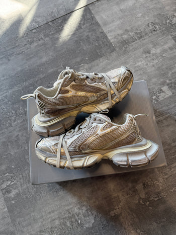 Balenciaga 3XL Worn Out Sneaker Off White (USED)