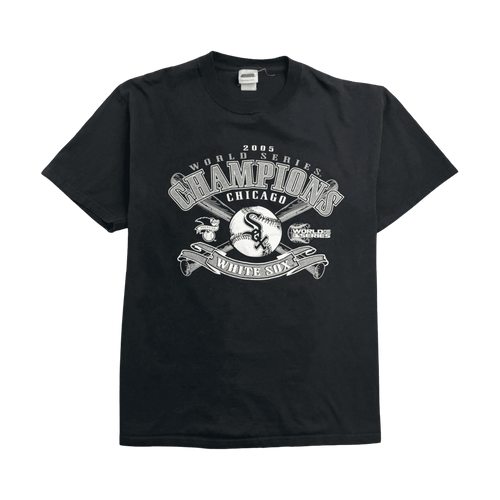 Vintage '05 MLB White Sox Championship Tee Black | Vintage Clothing Store Canada