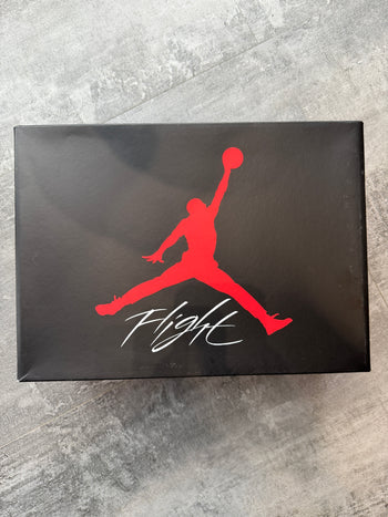 Air Jordan 4 Retro White Cement 2025 (USED)