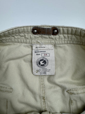 (35) Vintage 2000s G-Unit Cargo Shorts Khaki