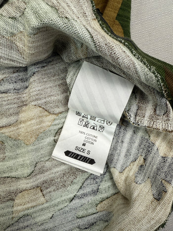 Off-White Red Velvet Tee Camo (USED)