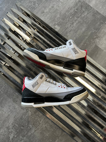 Air Jordan 3 Retro Tinker Hatfield (USED NO BOX)