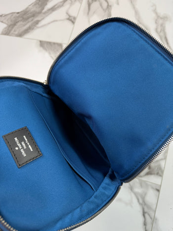 Louis Vuitton Damier Graphite Avenue Sling Bag Blue/Black