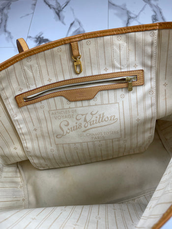 Louis Vuitton Damier Azur Neverfull GM (USED)