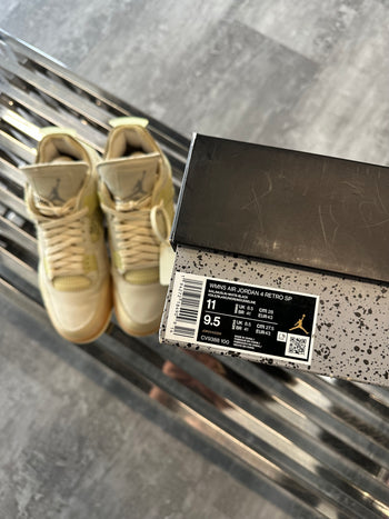 Air Jordan 4 Retro Off-White Sail (USED)