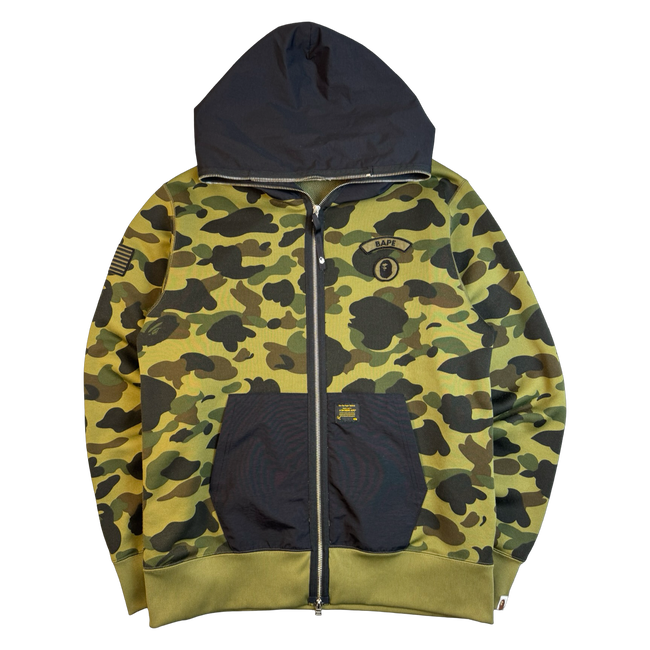 Bape 1st Camo Full Zip Hoodie (USED)