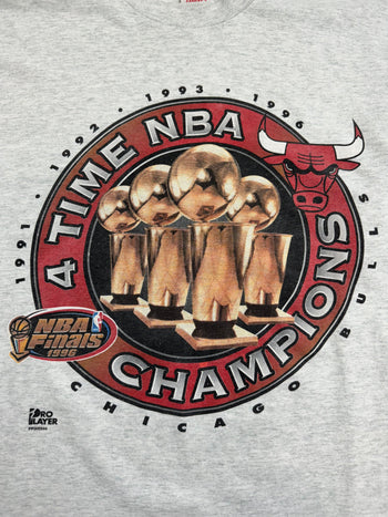 (L) Vintage '96 Chicago Bulls 4-Time Champs Tee Grey