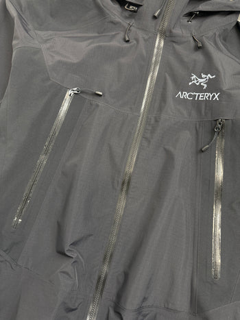 Arc'teryx Beta LT Hybrid Men's Black (USED)