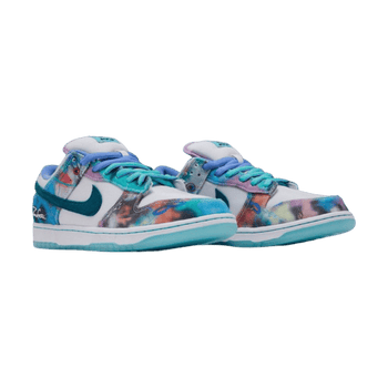 Nike SB Dunk Low Futura Laboratories Bleached Aqua