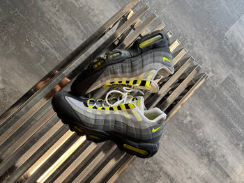 Nike Air Max 95 OG Neon USED (2020)