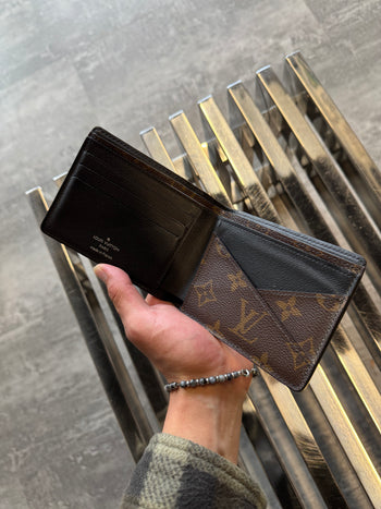 Louis Vuitton Brown Monogram Multiple Masscar