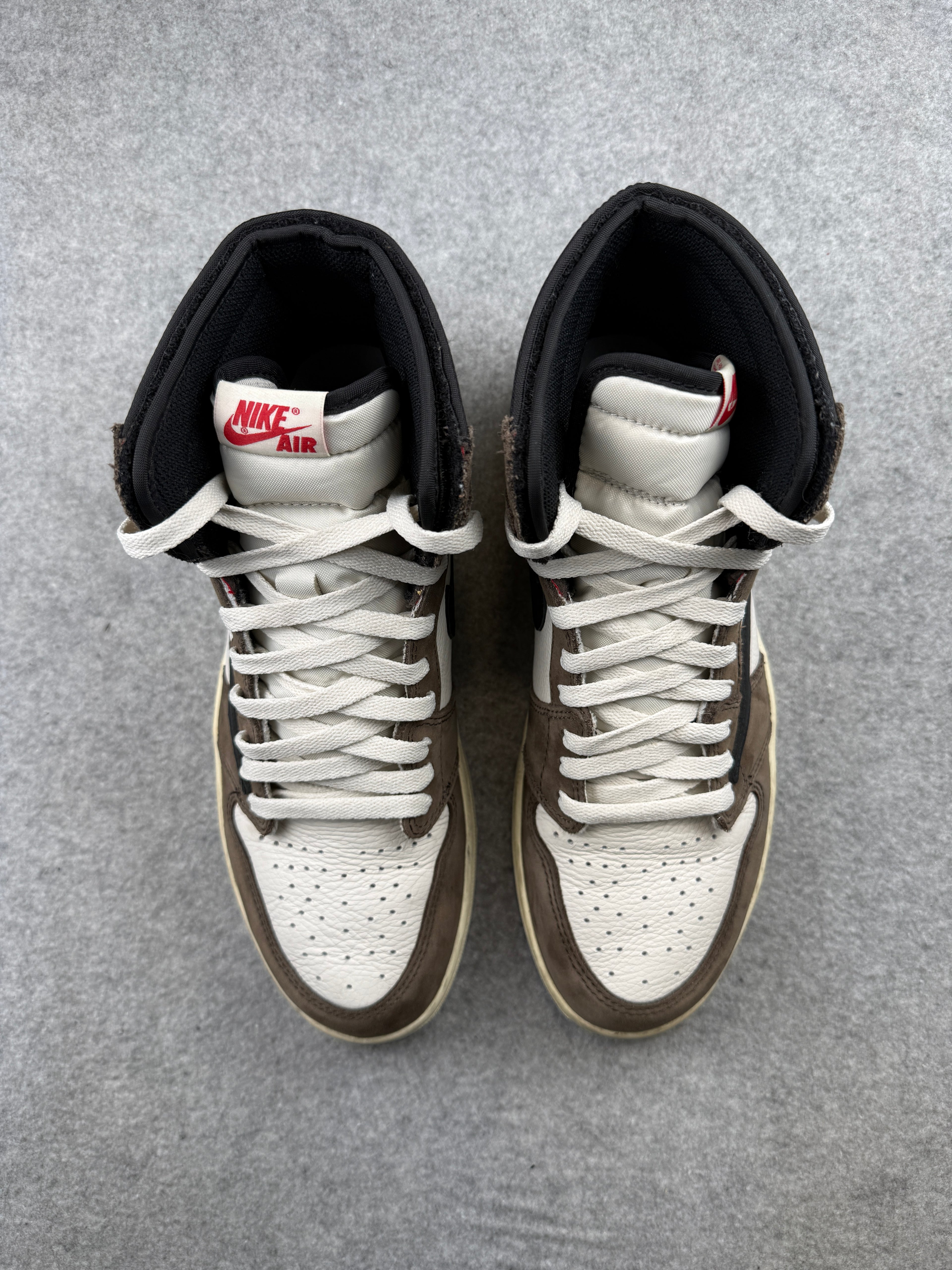 Air Jordan 1 High OG SP Travis Scott Mocha