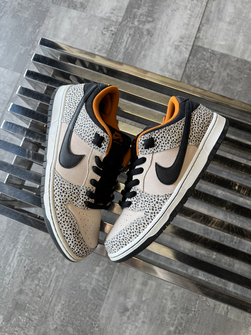 Nike SB Dunk Low Electric Pack Olympic Safari (USED) | Vintage Clothing Store Canada