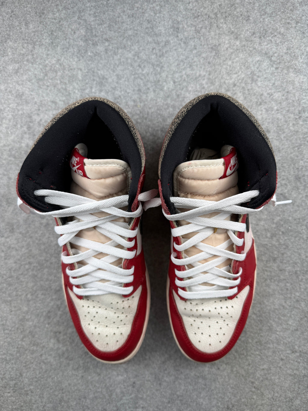 Air Jordan 1 High OG Chicago Lost and Found (USED)