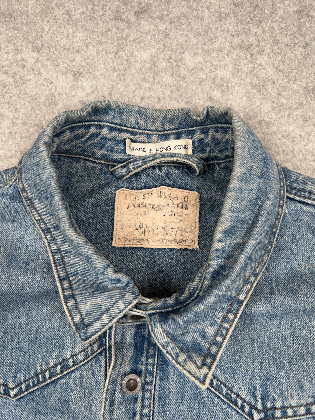 Vintage Levi's Silver Tab Button Up L/S Shirt Denim