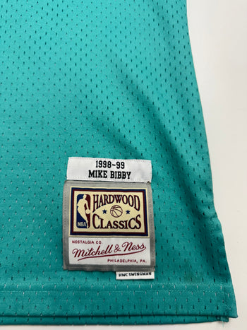 (L) Mitchell & Ness Vancouver Grizzlies Mike Bibby Jersey