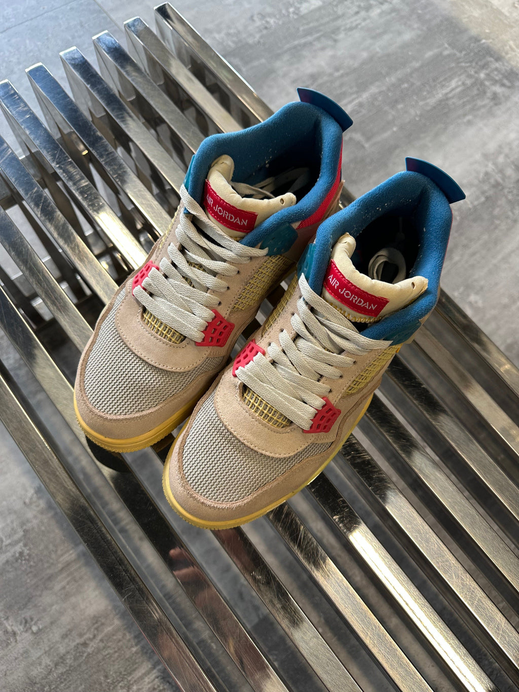 Air Jordan 4 Retro Union Guava Ice (USED)
