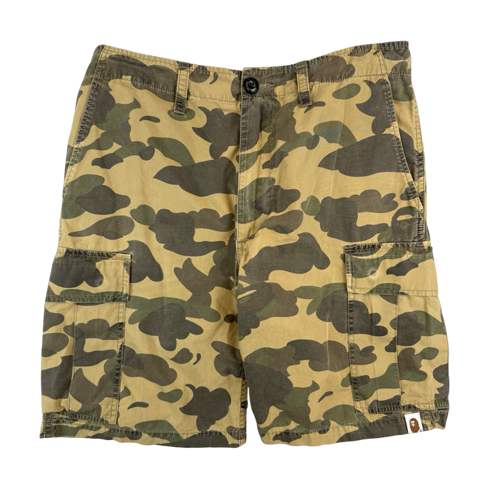BAPE 1st Camo Cargo Shorts Green (USED) | Vitnage Clothing Store Canada
