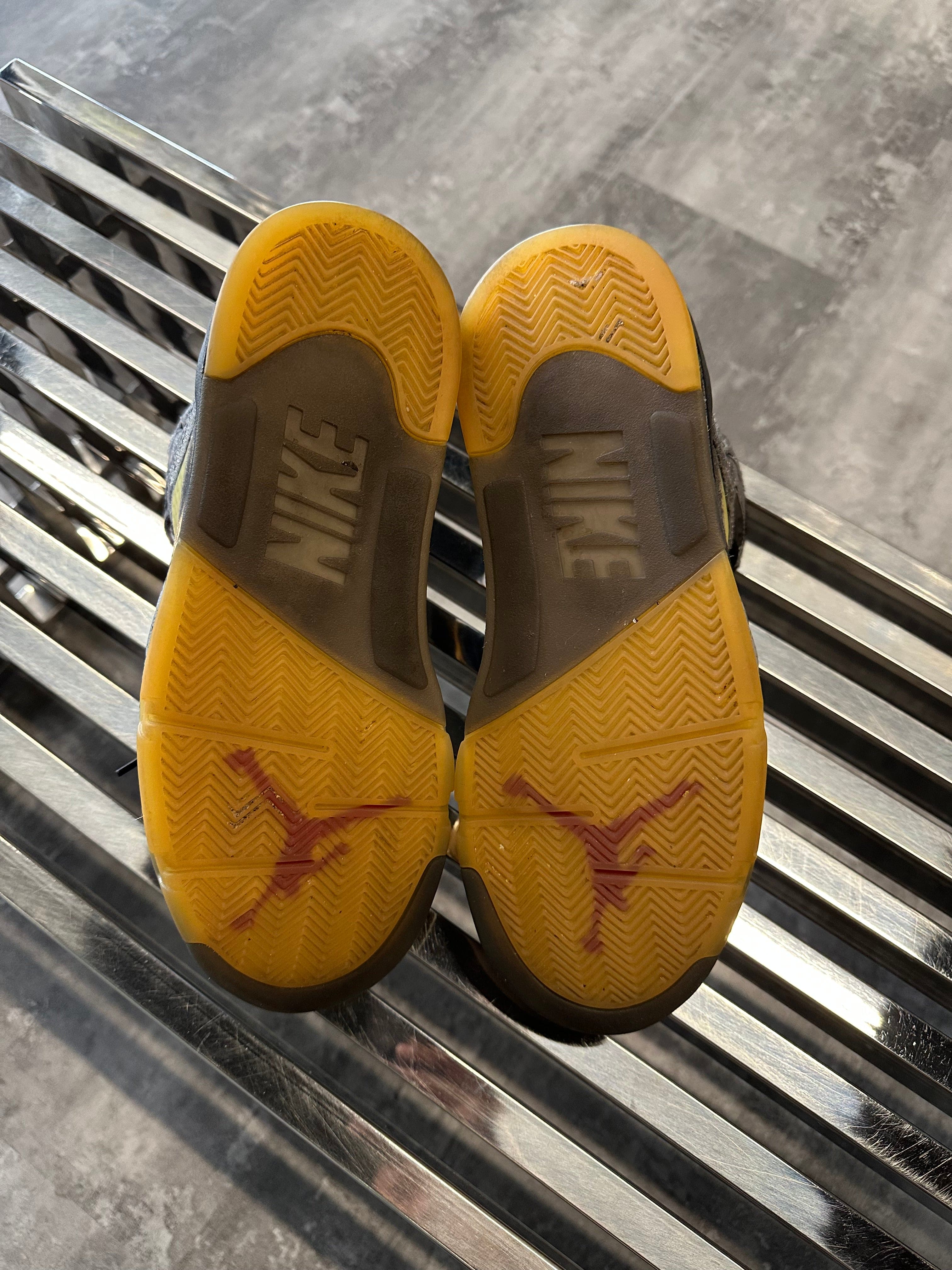 Air Jordan 5 Retro Off-White Muslin (USED)