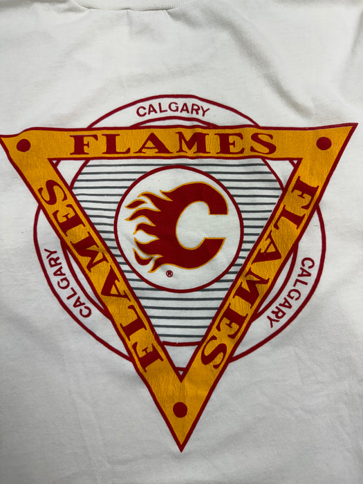 (S) Vintage 90s Calgary Flames L/S Tee White | Vitnage Clothing Store Canada