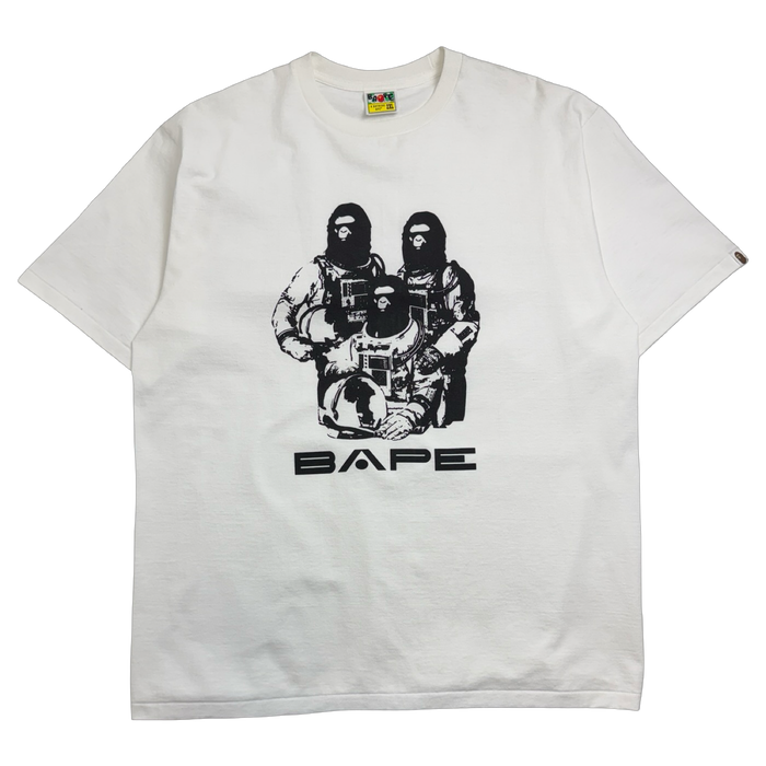 BAPE Logo Astronaut Tee White (USED) | Vitnage Clothing Store Canada