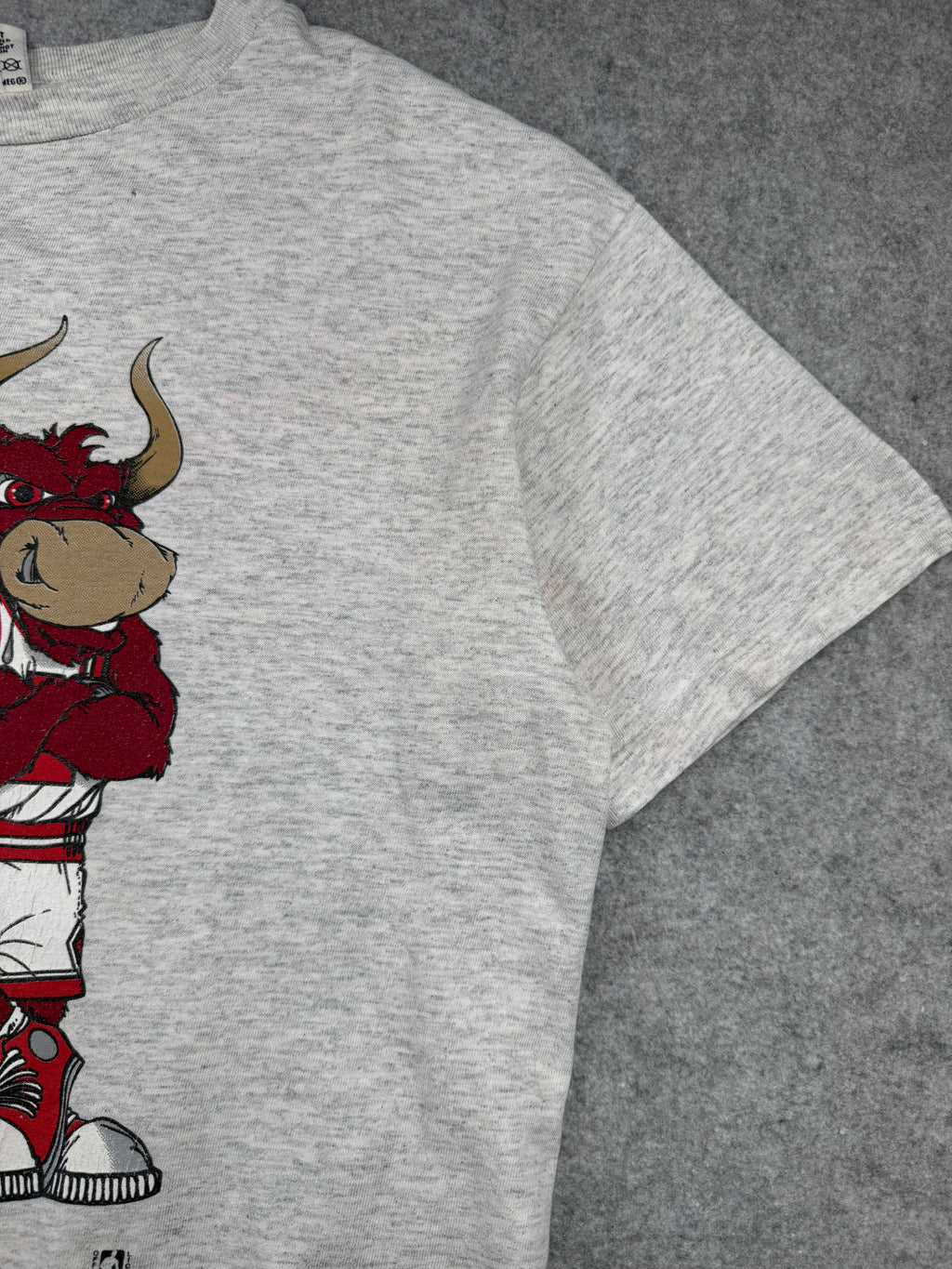 Vintage Chicago Bulls Benny the Bull Mascot Tee Grey
