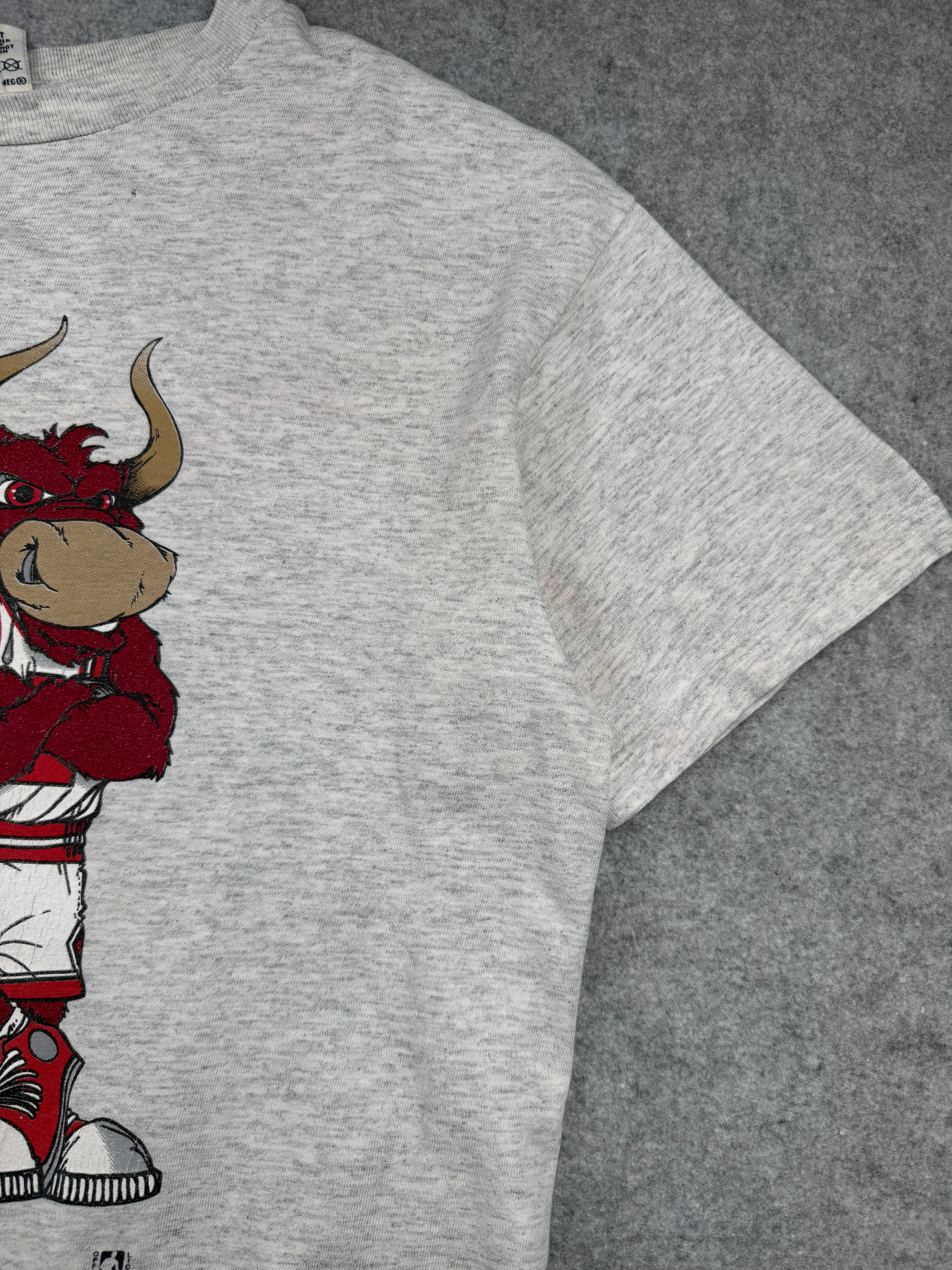 Vintage Chicago Bulls Benny the Bull Mascot Tee Grey