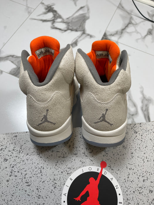 Air Jordan 5 Retro SE Craft Light Orewood Brown (USED) | Vitnage Clothing Store Canada