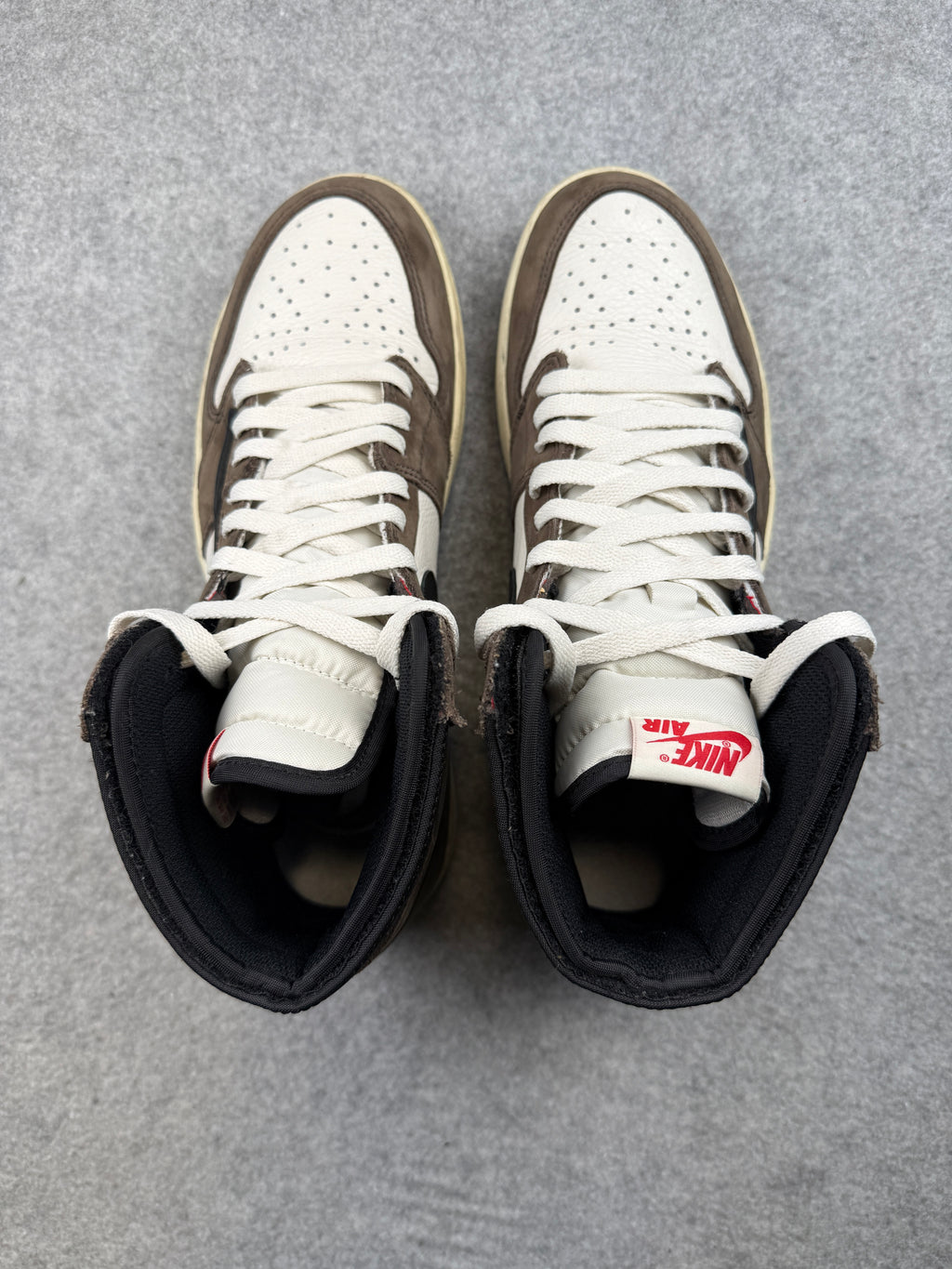Air Jordan 1 High OG SP Travis Scott Mocha
