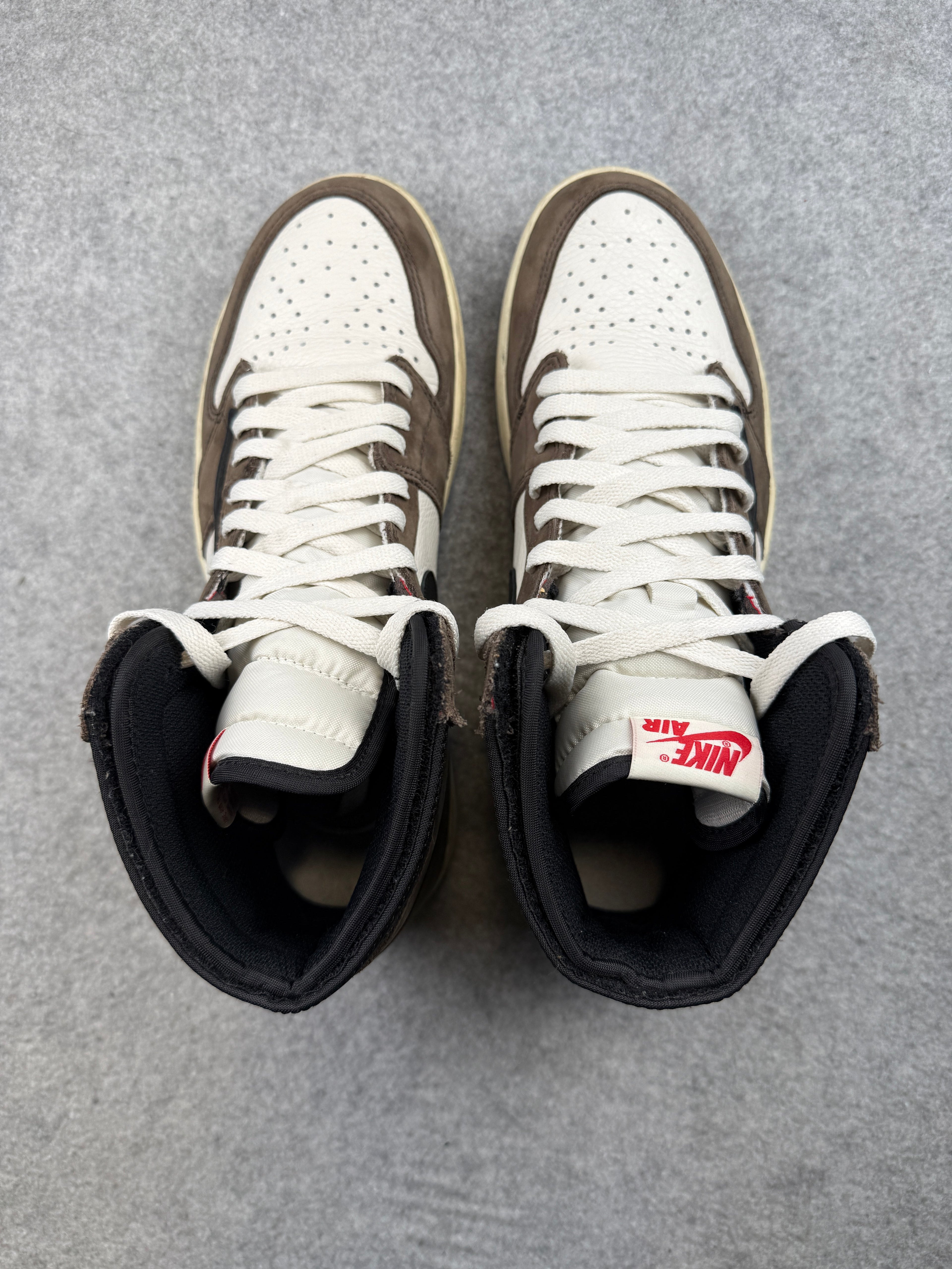 Air Jordan 1 High OG SP Travis Scott Mocha