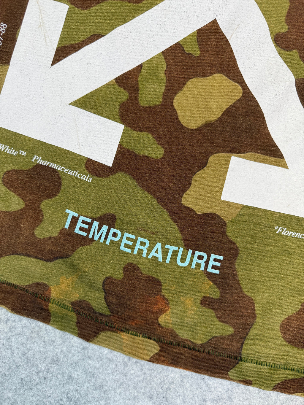 Off-White Temperature Tee Camo (USED)