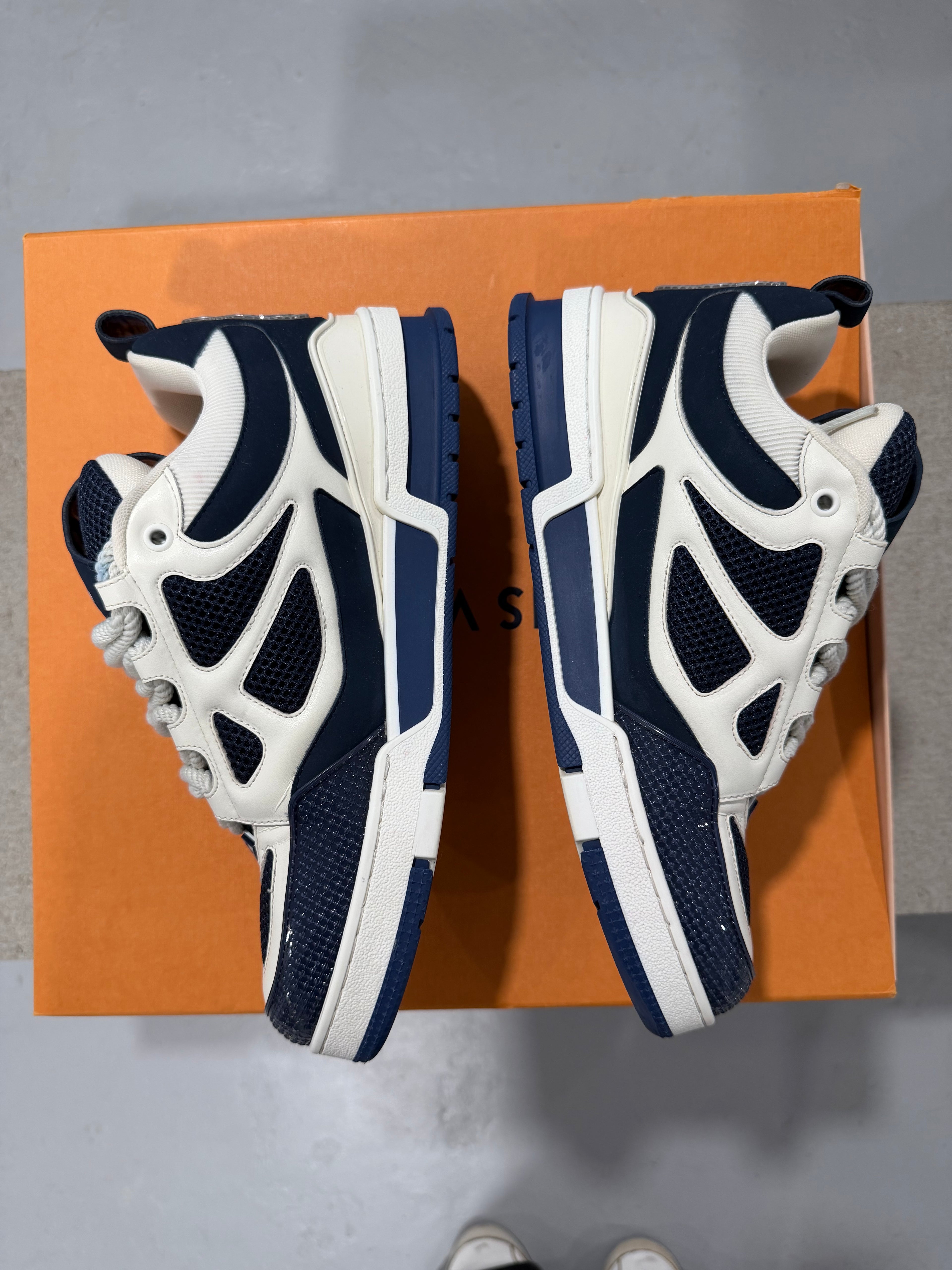 Louis Vuitton Skate Trainer Marine (USED)