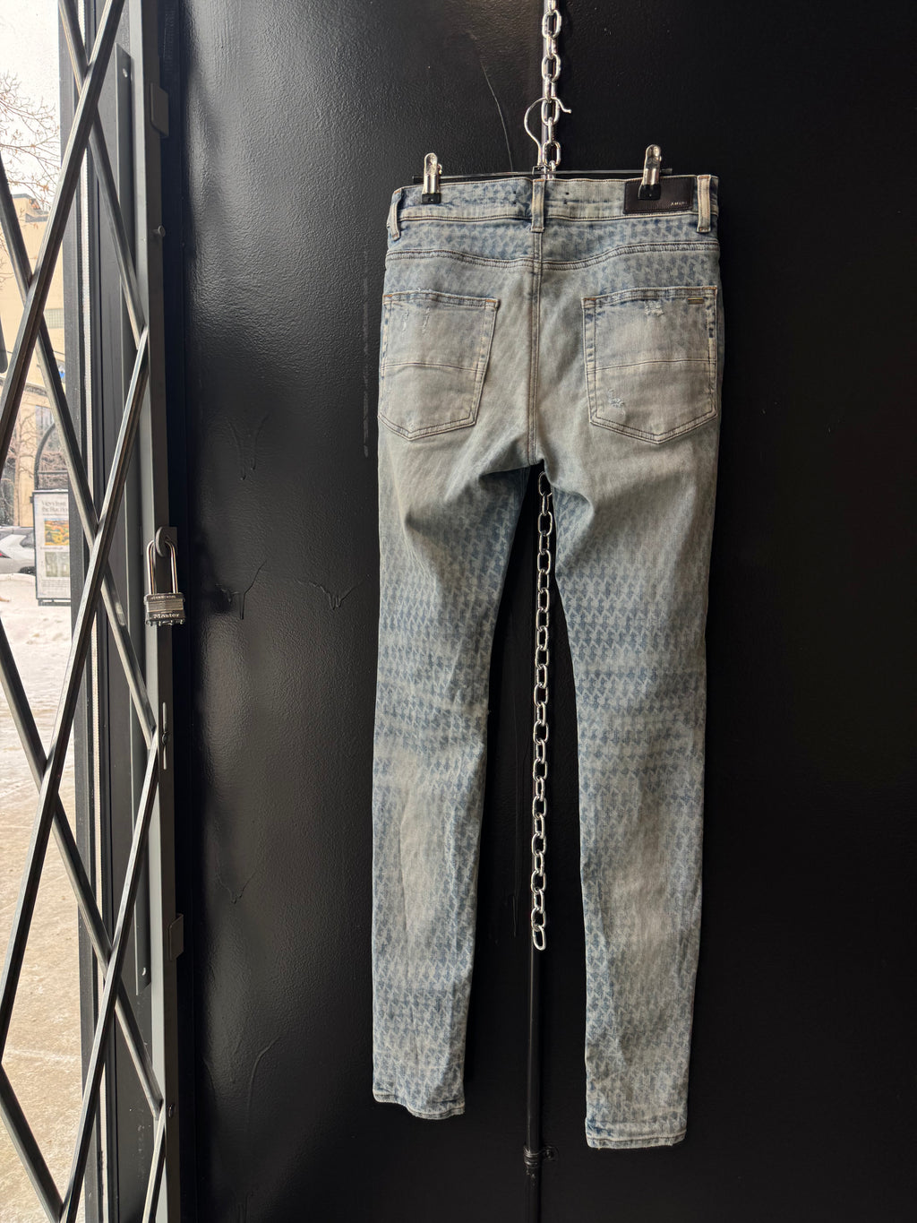Amiri playboy clay indigo bunny logo skinny jeans