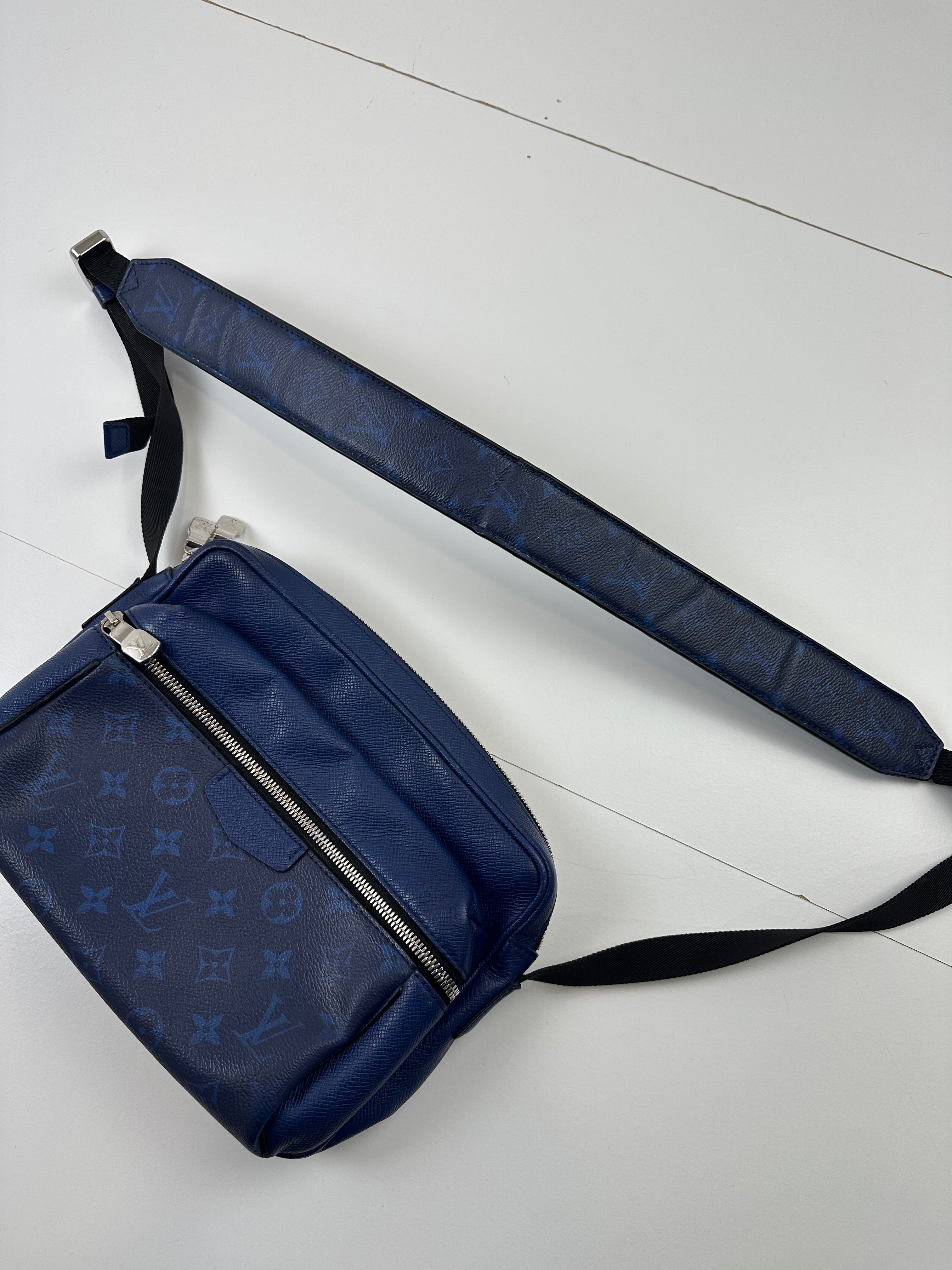 Louis Vuitton Outdoor Monogram Taiga Messenger Bag Blue