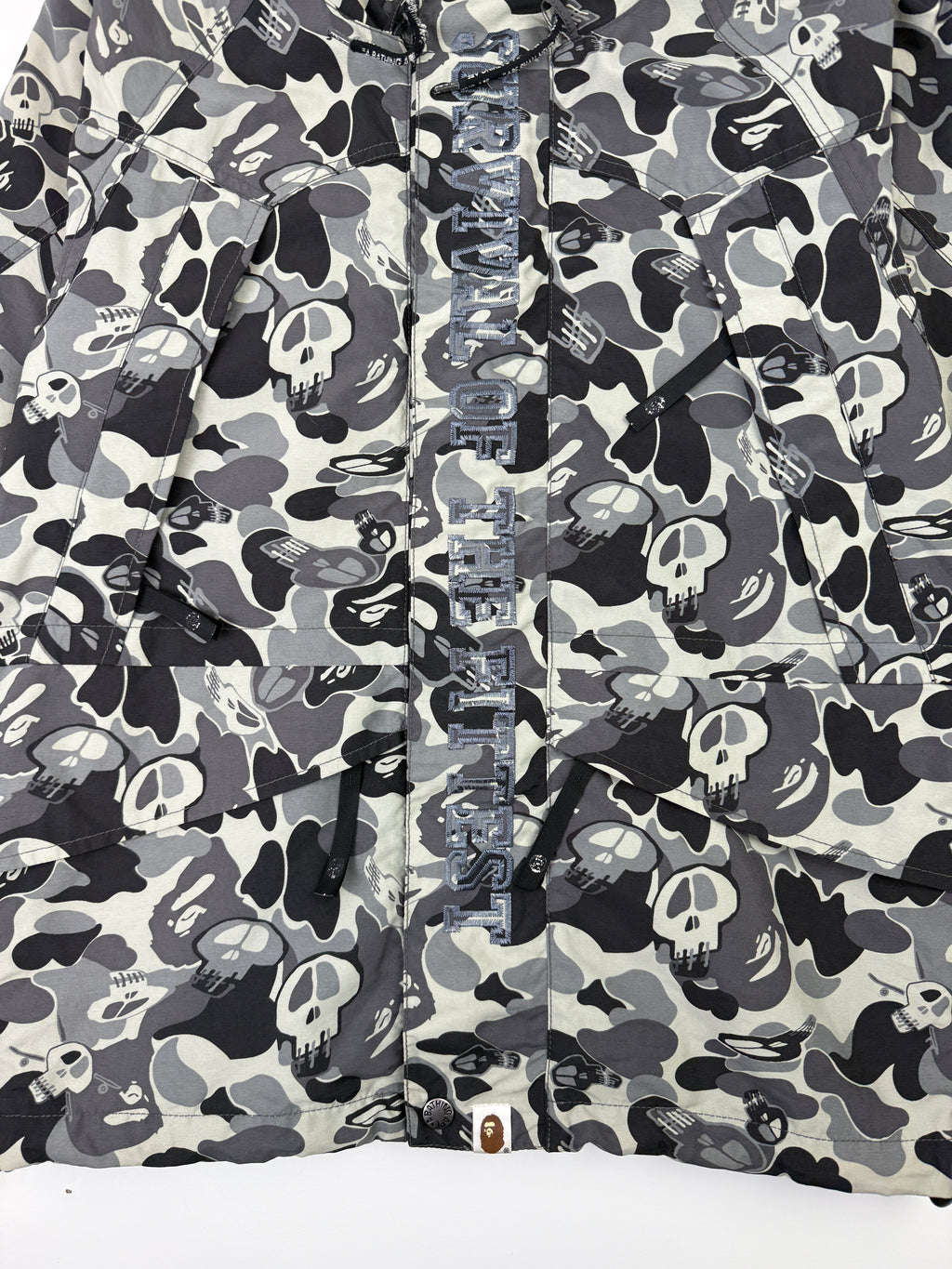 Stussy x BAPE Skull Camo Snowboard Jacket Grey (USED)