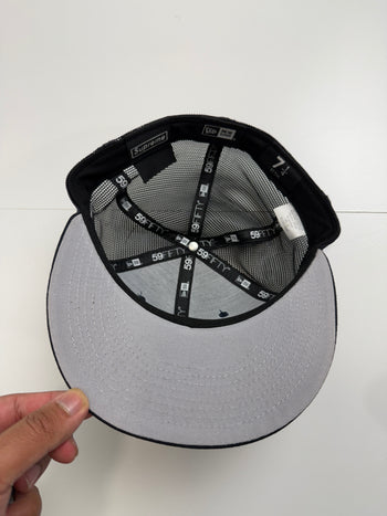 Supreme Box Logo Mash Back New Era Fitted Hat Navy (USED)