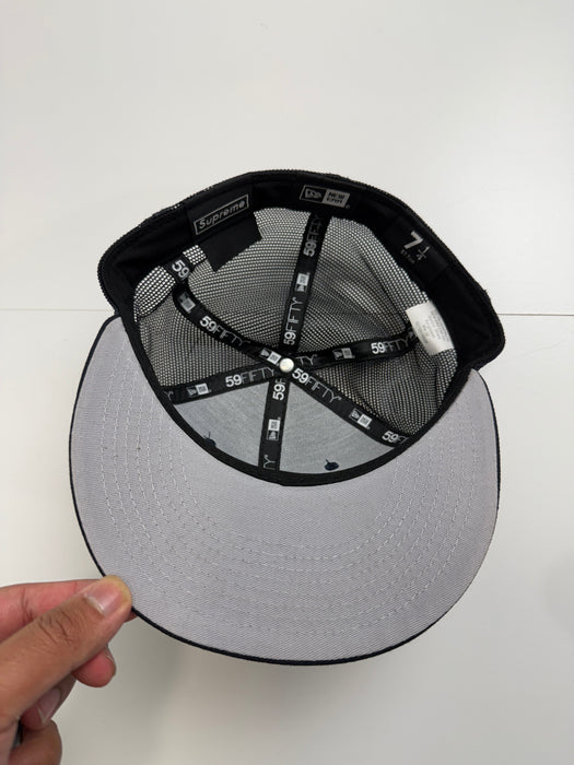 Supreme Box Logo Mash Back New Era Fitted Hat Navy (USED) | Vitnage Clothing Store Canada