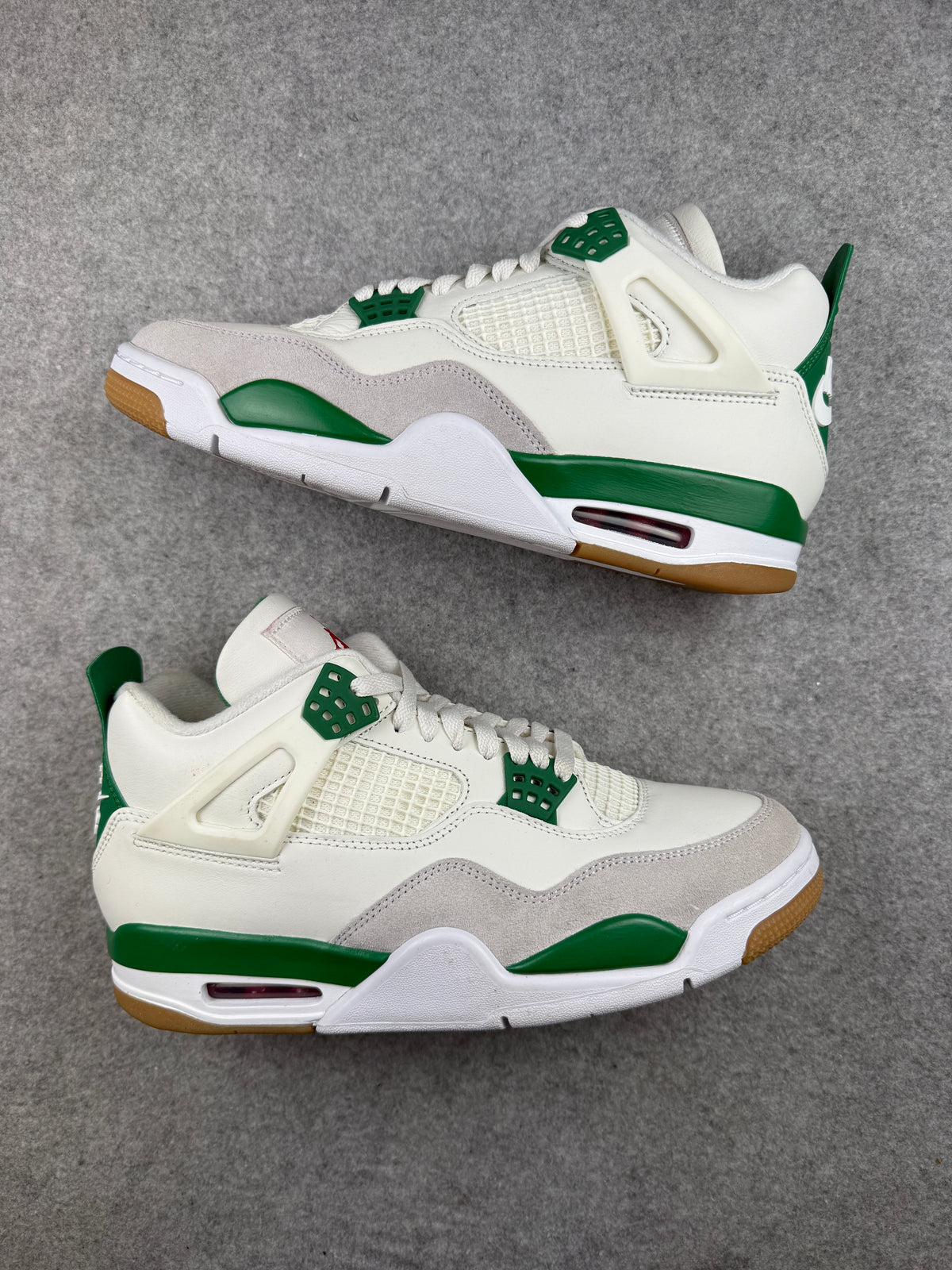 Air Jordan 4 Retro SB Pine Green (USED)