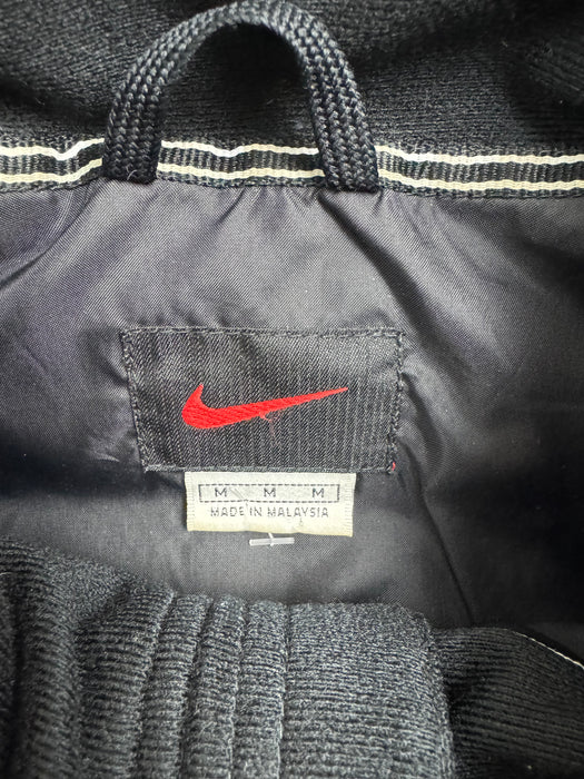 Vintage 90s Nike ZIp-Up Windbreaker Jacket Black | Vitnage Clothing Store Canada