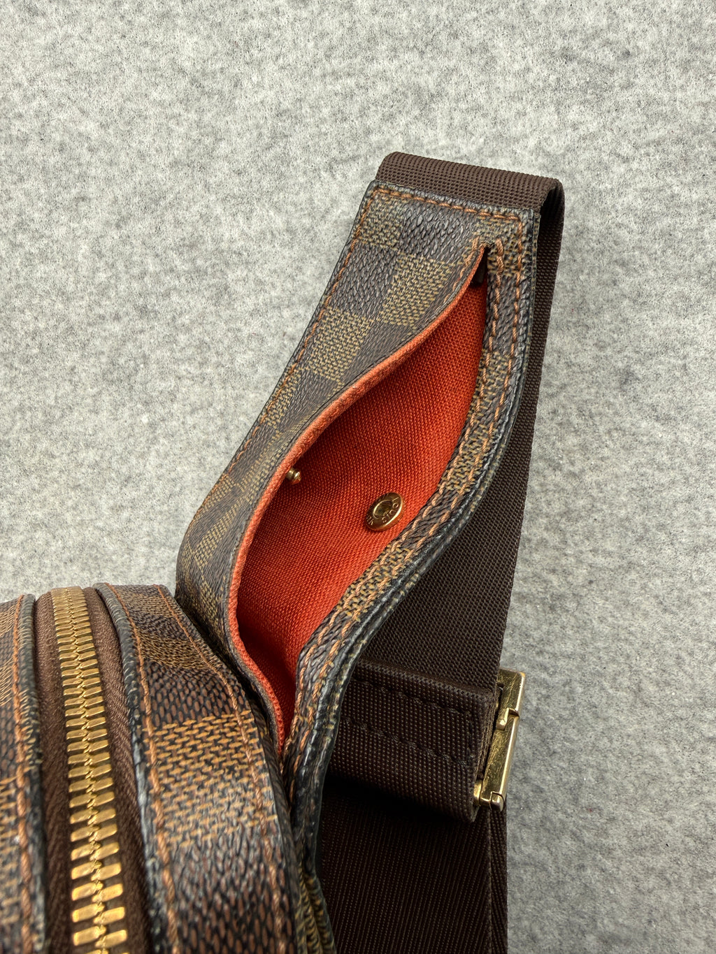 Louis Vuitton Damier Geronimos Sling Bag