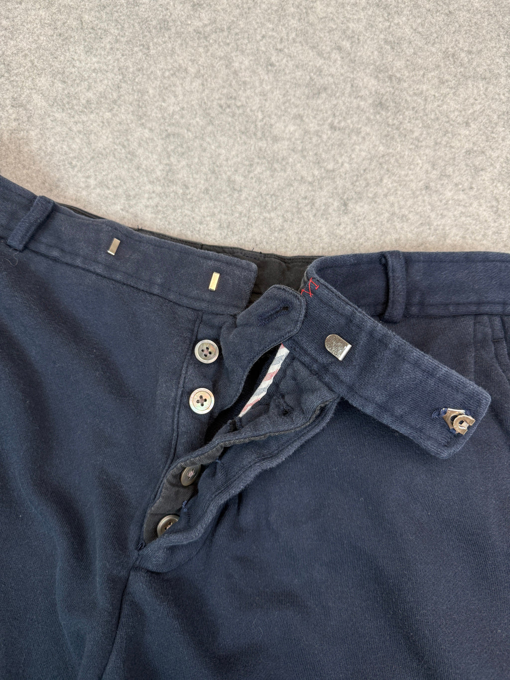 Thom Browne 4-bar Striped Sweatshorts Navy Blue (USED)